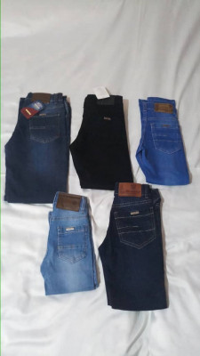 jeans-and-pants-pour-garcon-dar-el-beida-algiers-algeria