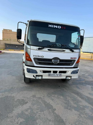 camion-hino-1521-3carda-هينو-2012-ngaous-batna-algerie