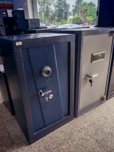 Coffre fort plient - plusieurs dimensions / types