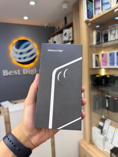 Samsung Z flip 7 / Zflip 7