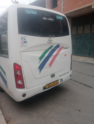 bus-souchi-medea-algerie