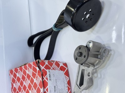 POMP A EAU  + KIT 1.0 TCE  clio 5