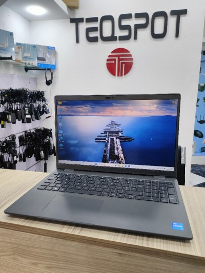 Dell latitude 3540 i5 13em 16gb ssd256