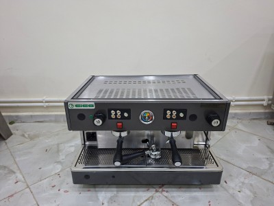 Machine a cafè 02 groupes WEGA