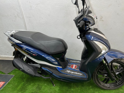 motos-et-scooters-sim-st-2024-birkhadem-alger-algerie