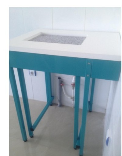 TABLE ANTIVIBRATOIRE