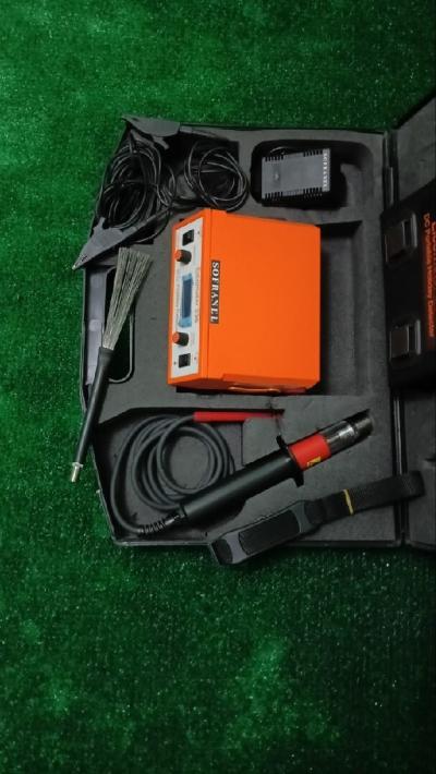 Détecteur de défauts de revêtement et contrôleur de porosité 30 kV pour isolants Elcometer expert 