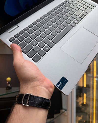 Latitude 5550 15P ULTRA 5 16GB/256Gb Disponible Chez Morsi store dz