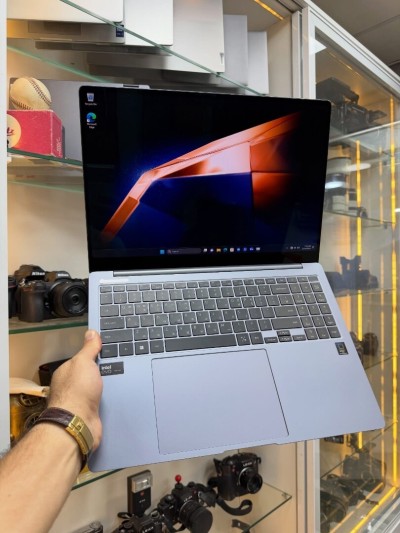 Samsung Galaxy Book 4 Pro Ultra-5 AMOLED 2X Disponible Chez Morsi store dz