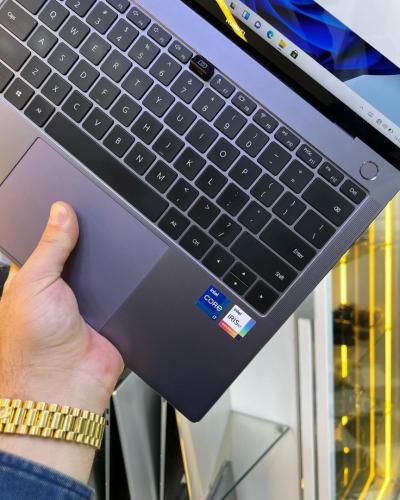 Vendu Huawei MateBook X Pro i7-11eme 16GB 1024GB SSD 3K Tactile, Intel Iris Xe graphics