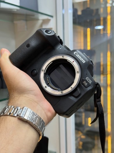 Canon R6 Nu 24K Disponible Chez Morsi store dz