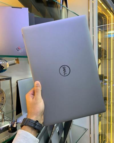 Work station Precision 3570 tactile