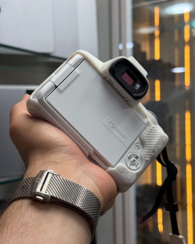 Canon R50 + Canon 55-210mm 6K Clics Disponible Chez Morsi store dz