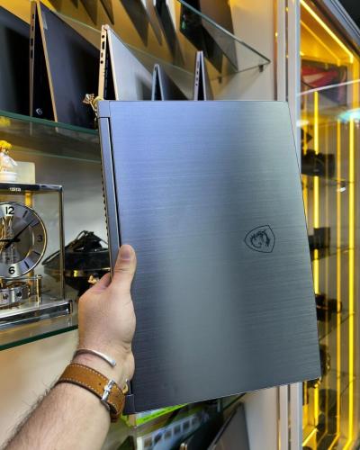 Msi Creator 15M i7-10eme 32GB/1024GB SSD, Carte Graphique Nvidia GTX1660Ti 6GB.  X 