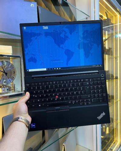 Thinkpad E15 Gen2 i7-1165G7 