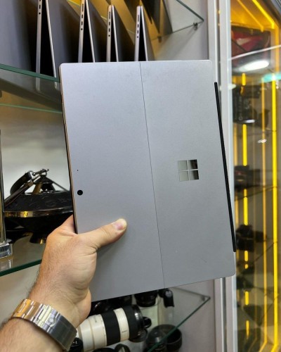 Microsoft Surface Pro 7 i5-10TH 8/256