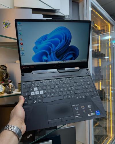 X vendu X Asus UF GAMING F15 i7-11e 16/512 RTX3050Ti  Disponible Chez Morsi store dz