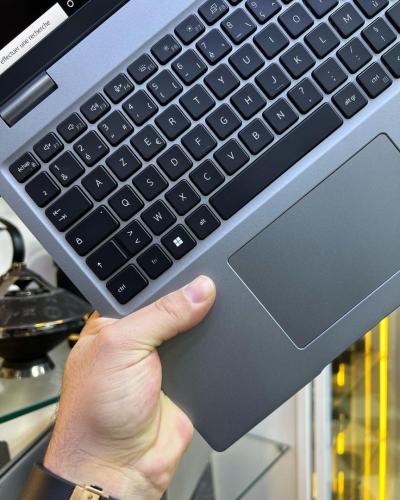 Vendu DELL Precision i7-12TH 32GB/2048GB SSD, Carte Graphique dédiée Nvidia T600