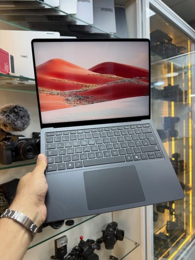 SURFACE LAPTOP BUSINESS 7 ULTRA7-266V  Disponible Chez Morsi store dz