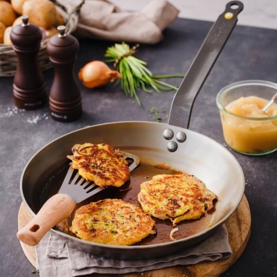 DE BUYER Poêle d'acier MINERAL B - 28 cm - Fabriquée en France Anti Adhérence Naturelle, tous Feux