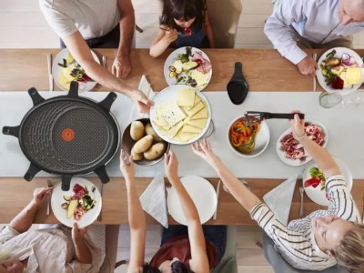 APPAREIL À RACLETTE TEFAL  8 PERSONNES 1050W + GRILL + CRÊPE TEFAL - RE310010RACLETTE آلة