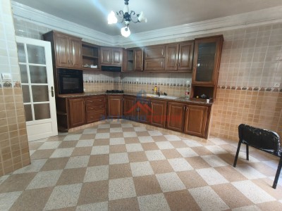 Location Appartement Niveau de villa F3 Alger Cheraga