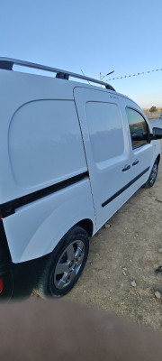 utilitaire-renault-kangoo-2014-confort-souagui-medea-algerie