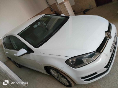 voitures-volkswagen-golf-7-2014-algerie