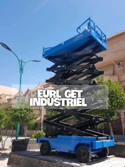 NACELLE ELECTRIQUE A BATTERIE /  ÉCHAFAUDAGE ELECTRIQUE 12M / NACELLE CISEAUX 500KG