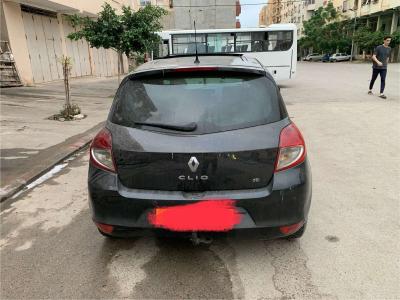 voitures-renault-clio-3-2011-night-and-day-bordj-el-bahri-alger-algerie