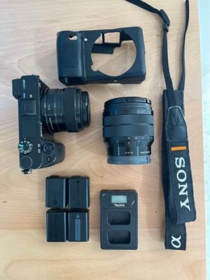 appareils-photo-sony-a6300-avec-35mm-f18-et-10-18mm-f4-mostaganem-algerie