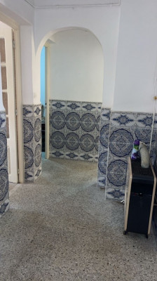 appartement-vente-f3-alger-said-hamdine-algerie