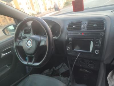 citadine-volkswagen-polo-2015-biskra-algerie