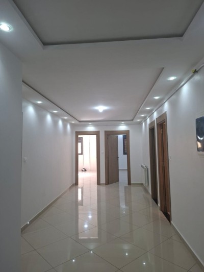 بيع شقة 5 غرف الجزائر درارية