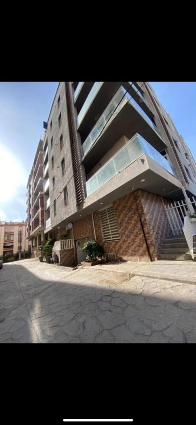 Sell Apartment F4 Alger El achour