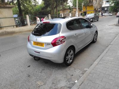 citadine-peugeot-208-2015-allure-bachdjerrah-alger-algerie