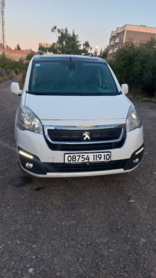 voitures-peugeot-partner-2019-tepee-el-hachimia-bouira-algerie