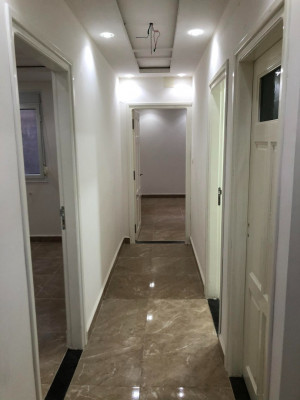 appartement-vente-f5-alger-ain-naadja-algerie