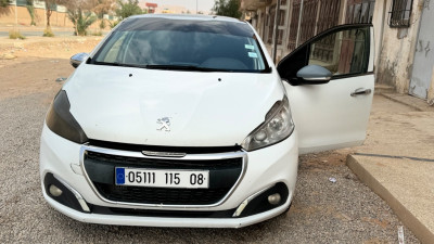 citadine-peugeot-208-2015-allure-bechar-algerie