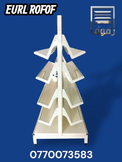 رفوف المكتبات 