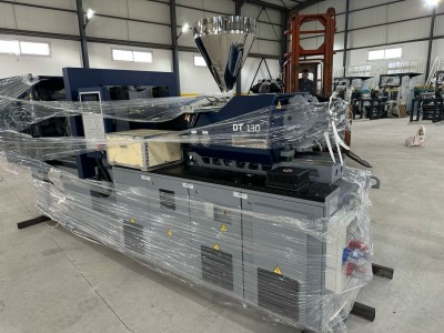 Machine injection plastique (differents tonnages et differentes marques)   آلات حقن بلاستيك