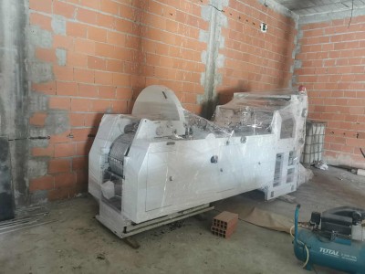 Machine Sac en papier الة صنع الاكياس الورق