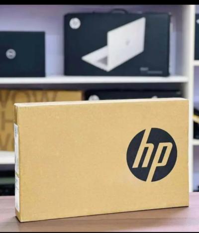 HP ELITEBOOK 660 G11/ULTRA 5 135 VPRO/RAM 16GB/512GB SSD/ECRAN 16 AZERTY 