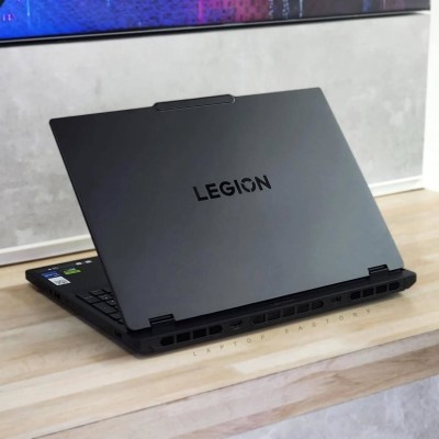 LENOVO LEGION 5/ULTRA 7-255HX/RAM 16GO DDR5/ 512GB SSD/NVIDIA RTX 5060 8GB/15.1POUCE 2.5K 240HZ OLED