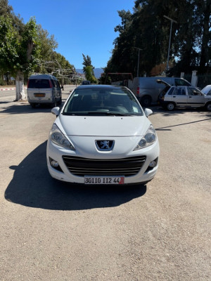 voitures-peugeot-207-2012-allure-mouzaia-blida-algerie