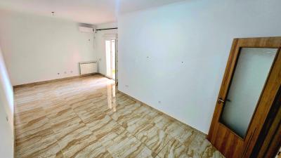 بيع شقة 4 غرف وهران سيدي الشحمي