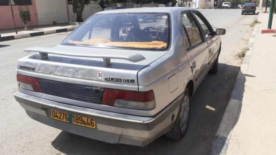 voitures-peugeot-405-1989-algerie