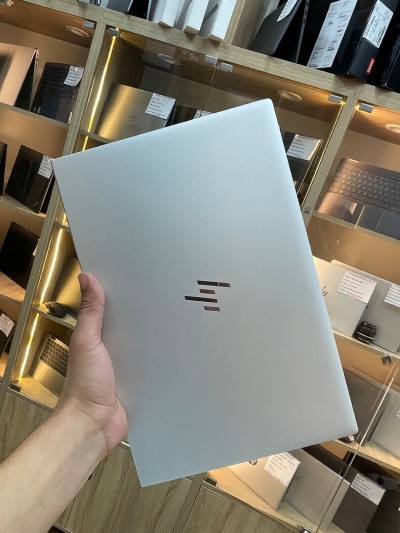 Hp elitebook 840 G8 i5-1135G7 8gb 256