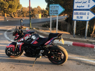 motos-et-scooters-750-suzuki-gsxr-2016-djebel-messaad-msila-algerie