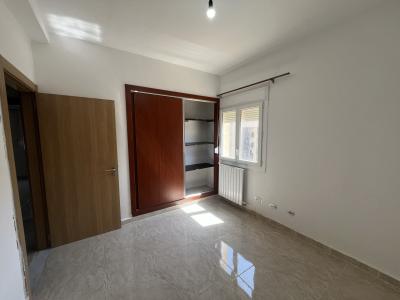 كراء شقة 4 غرف الجزائر أولاد فايت